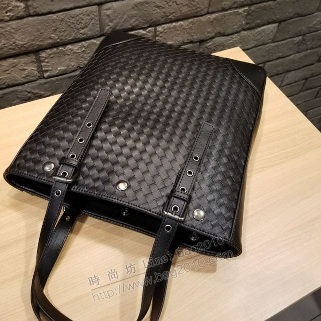 BV男包 8301 原廠牛皮 寶緹嘉手提公事包 經典時尚  nbq1002